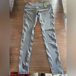 3/$10 womens medium leggings